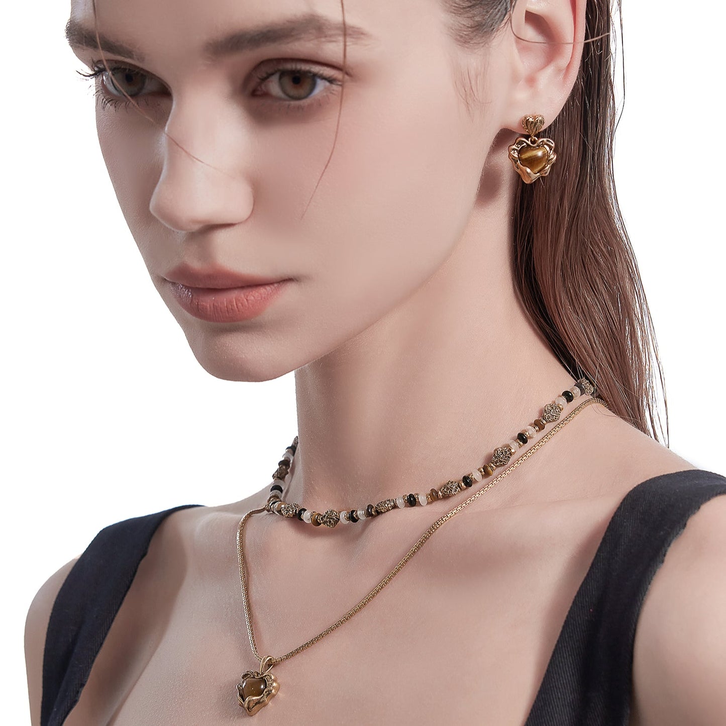 Retro Niche Luxurious Heart-Shaped Melanin-Inspired Color Palette Earring