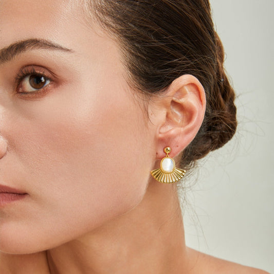 S925 Gold-Tone Sunburst Freshwater Pearl Cabochon Drop Earrings
