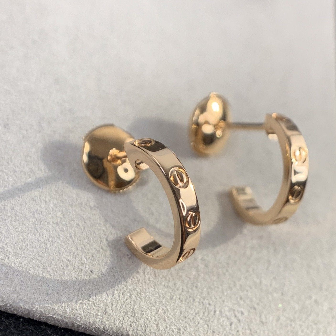 [Vicky]LOVE EARRINGS 2.65MM PINK GOLD