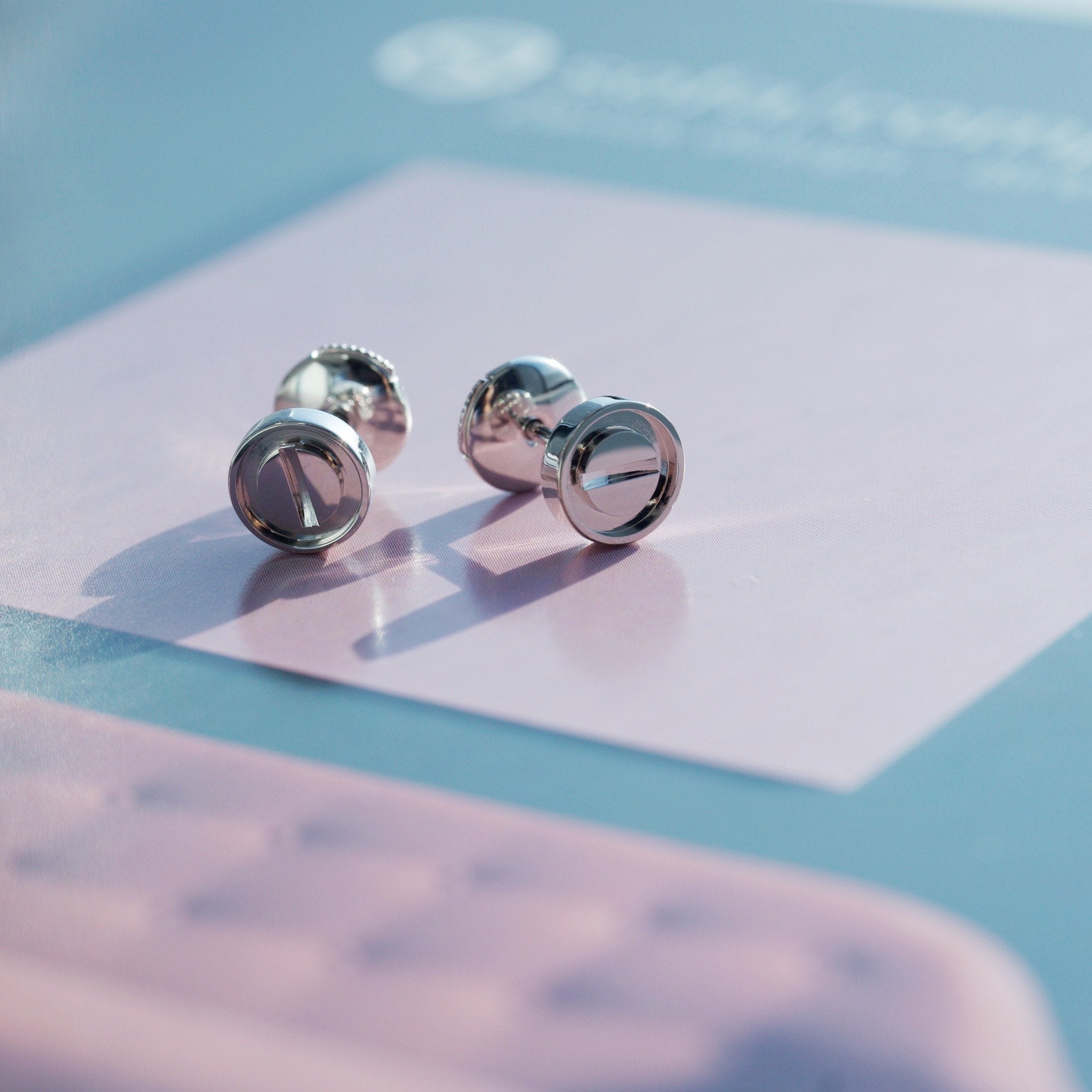 [Vicky]LOVE EARRINGS SILVER 10MM