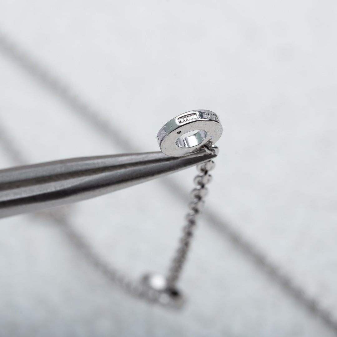 [Vicky]PARENTESI NECKLACE SILVER DIAMOND