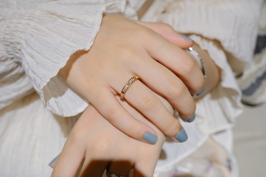 [Vicky]LOVE RING 2.65MM DIAMOND
