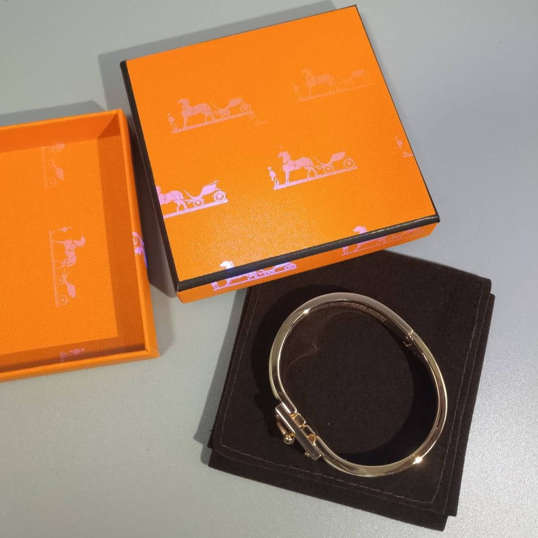 [Vicky]H GREY BRACELET