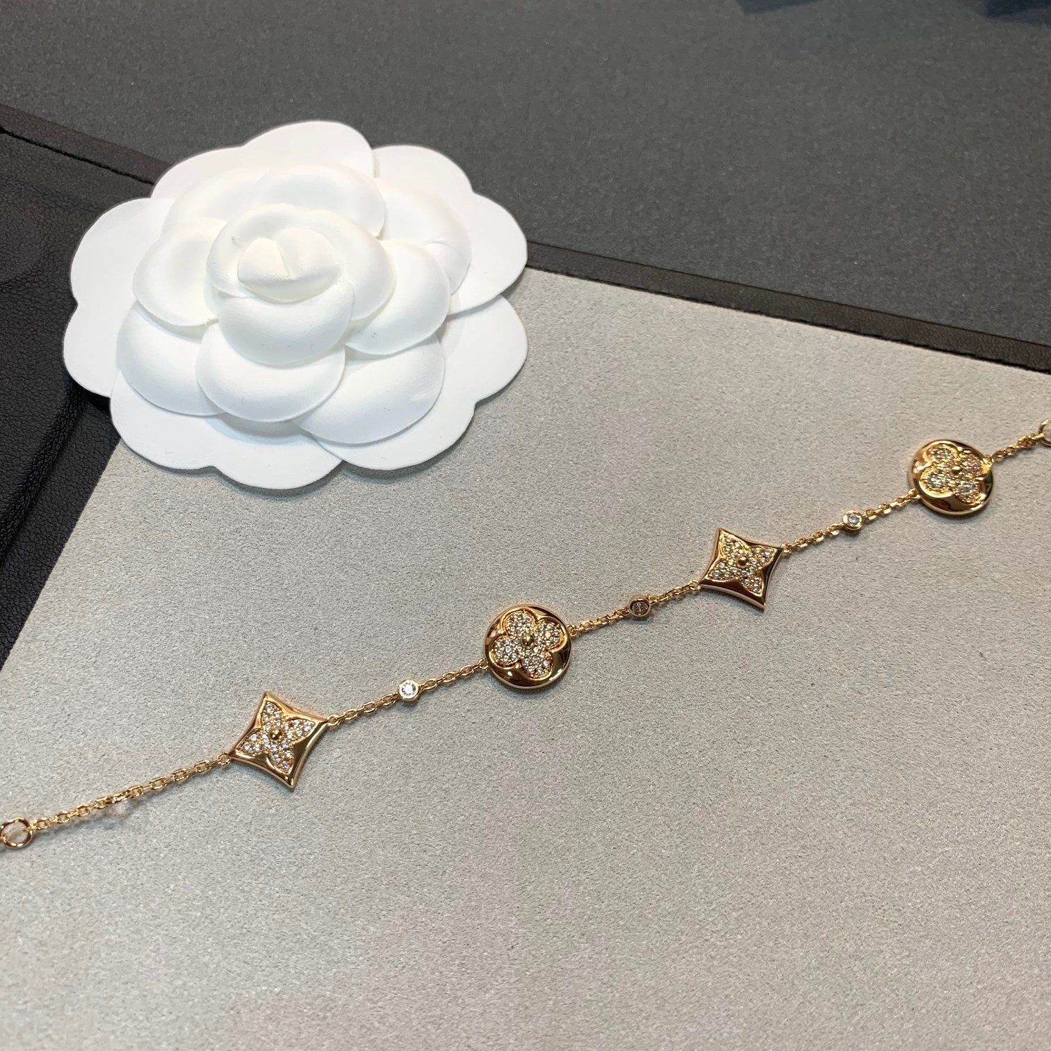 [Vicky]STAR AND SUN 4 MOTIFS GOLD DIAMONDS BRACELET