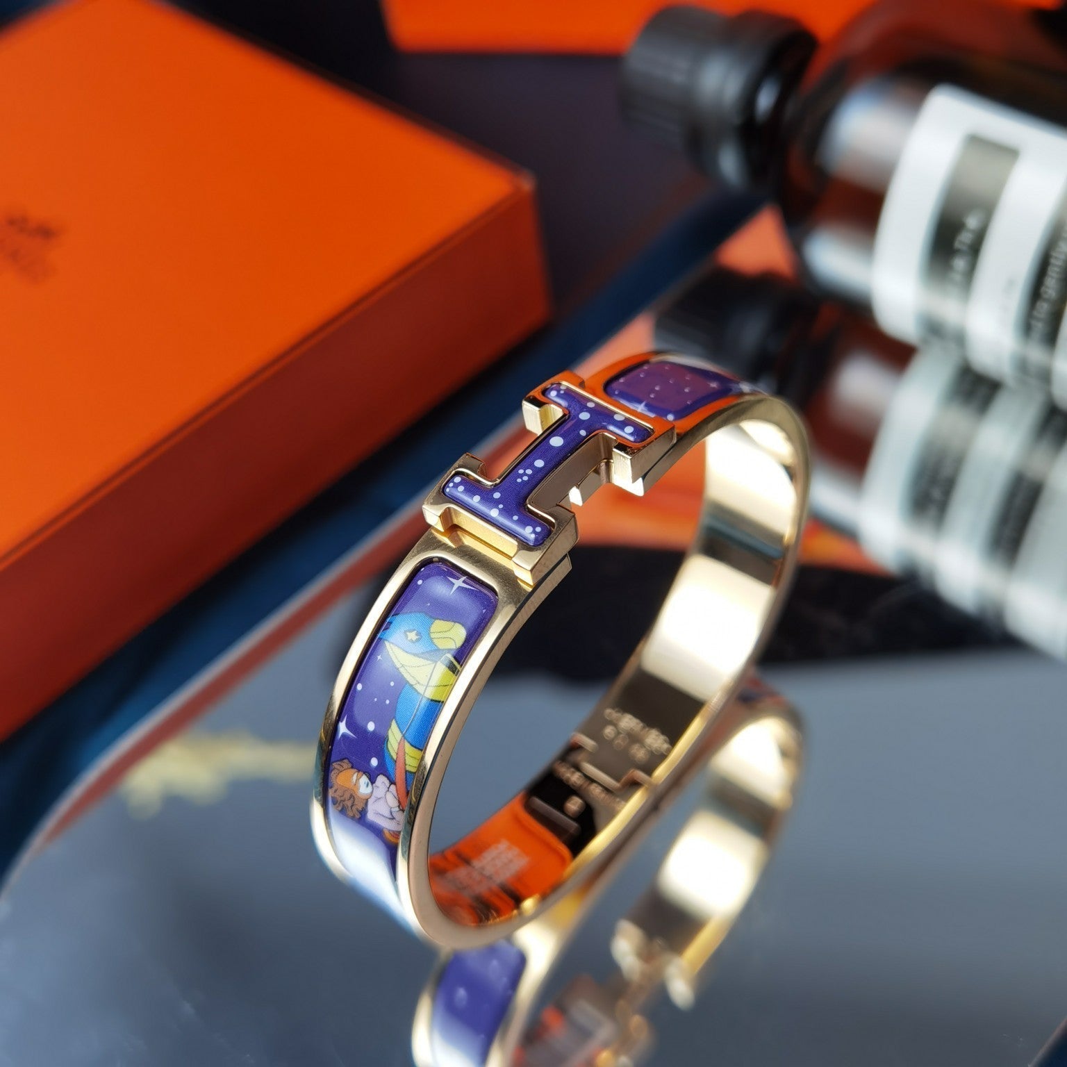 [Vicky]H STAR AND MOON BRACELET 12MM