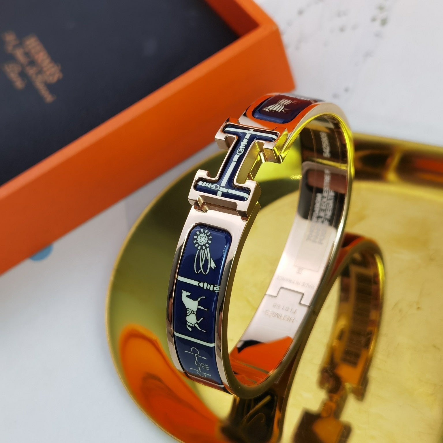 [Vicky]H COUVERTURES DARK BLUE BRACELET