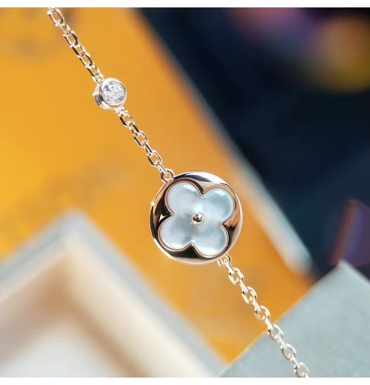 [Vicky]SUN MOP GOLD 1 DIAMOND NECKLACE