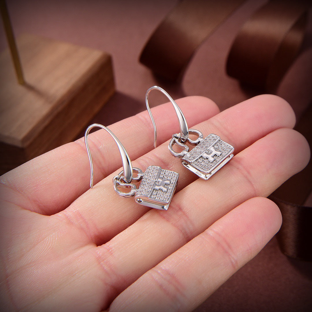 [Vicky]KELLY DIAMOND EARRINGS