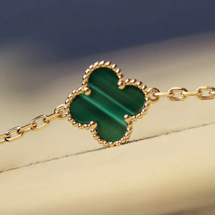 [Vicky]CLOVER 20 MOTIFS MALACHITE GOLD