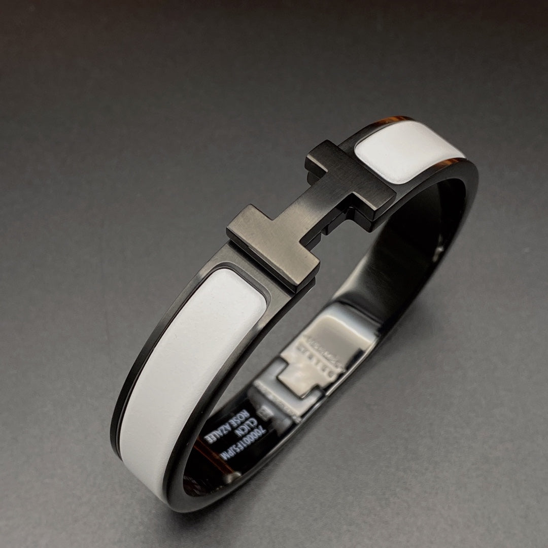 [Vicky]H BRACELET 12MM BLACK WHITE CERAMIC