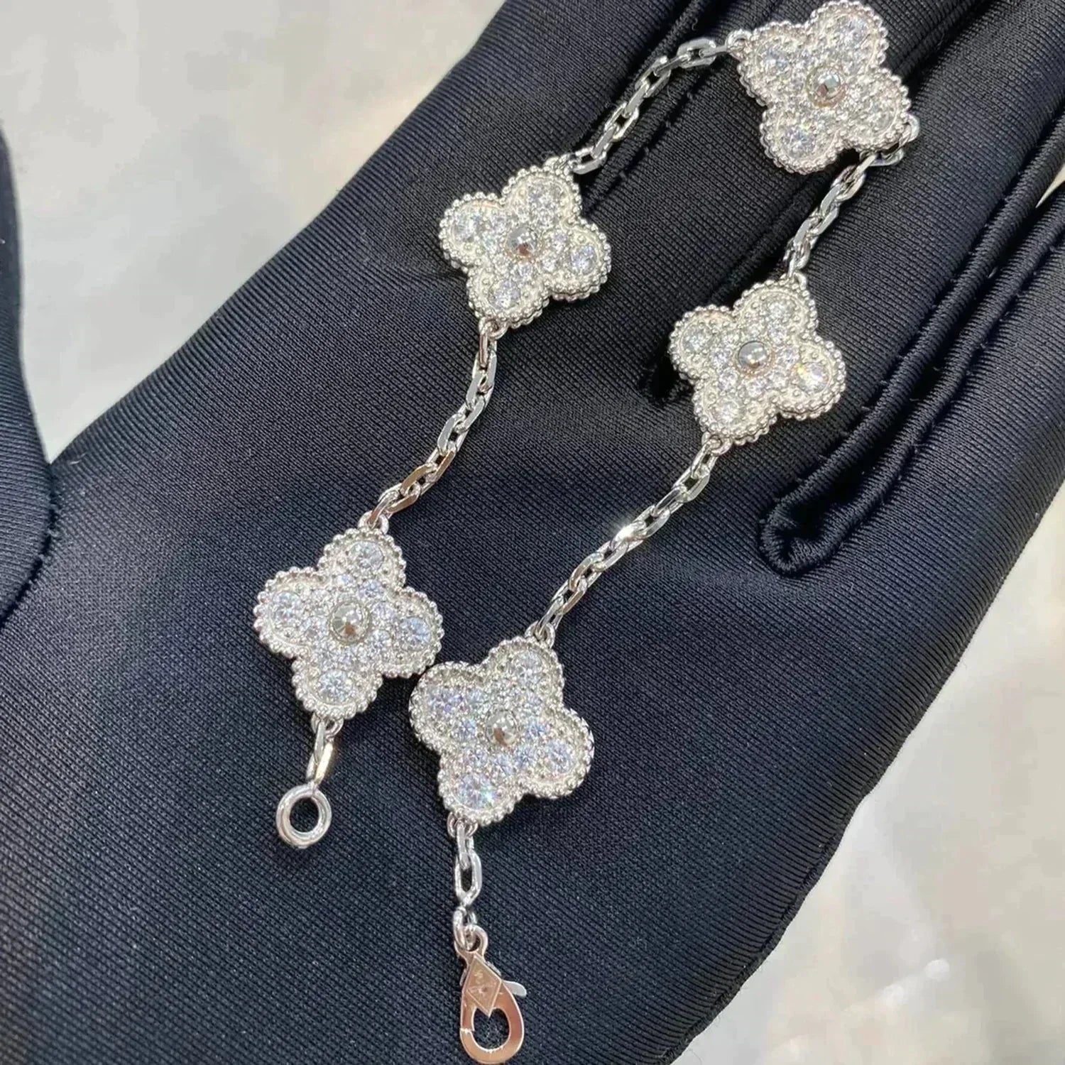 [Vicky]CLOVER 5 MOTIFS  DIAMOND BRACELET SILVER