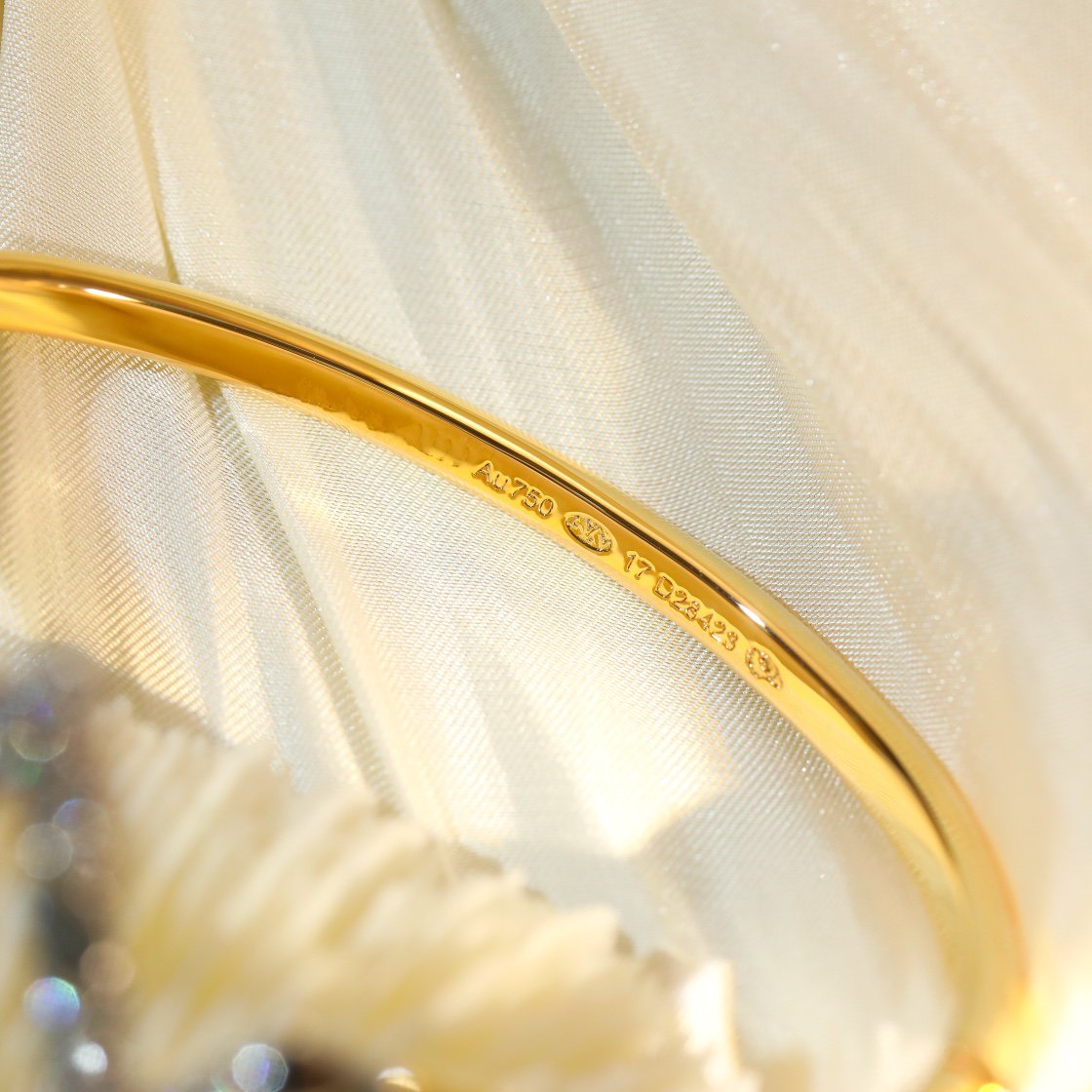 [Vicky]VOLTE UPSITE DOWN GOLD DIAMOND BRACELET