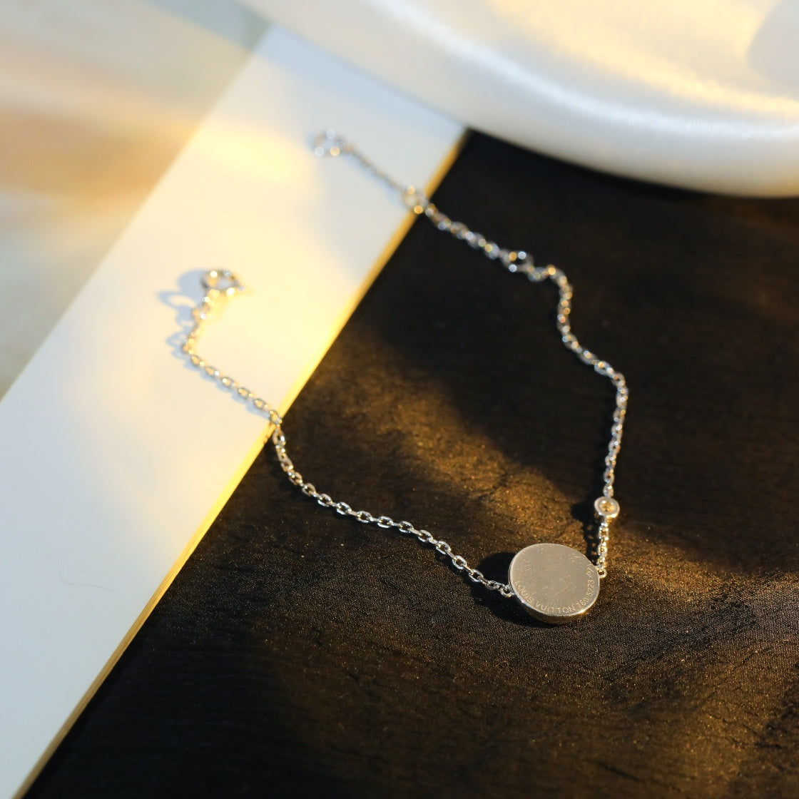 [Vicky]SUN MOTIF PINK MOP SILVER BRACELET