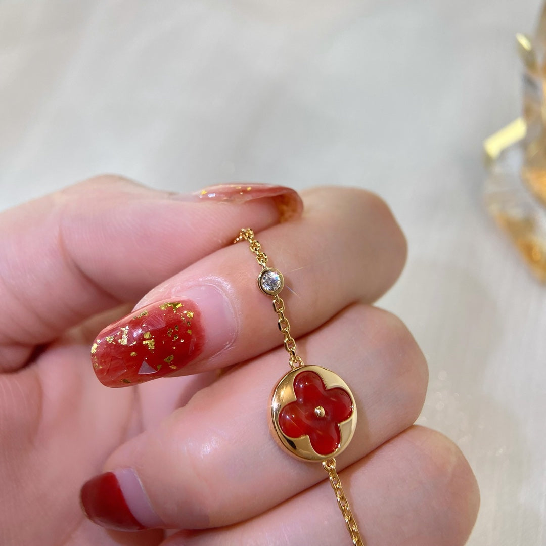 [Vicky]SUN PEDANT CARNELIAN BRACELET