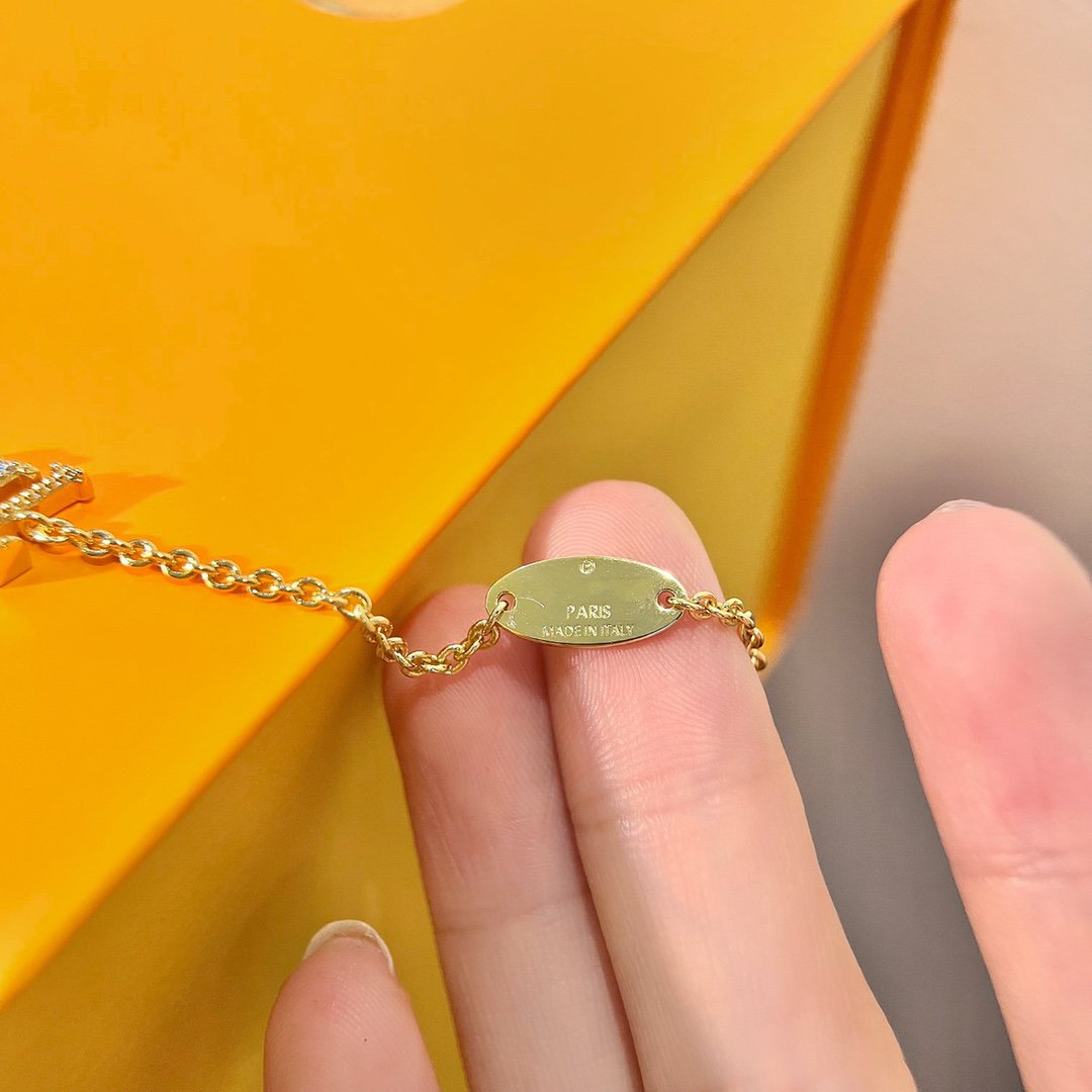 [Vicky]LOGO STAR MOTIF GOLD BRACELET