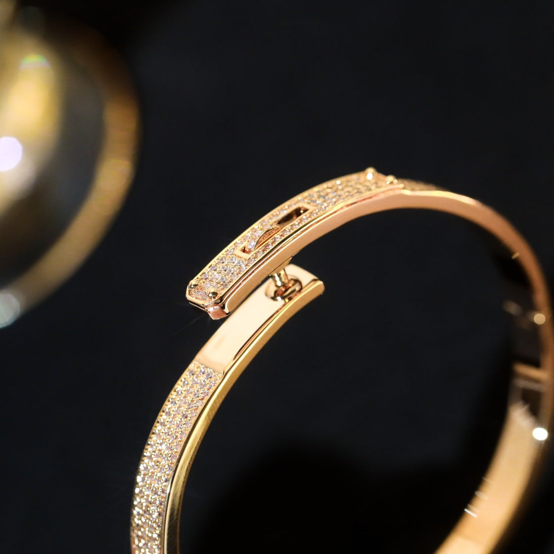 [Vicky]KELLY BRACELET DIAMOND PAVED