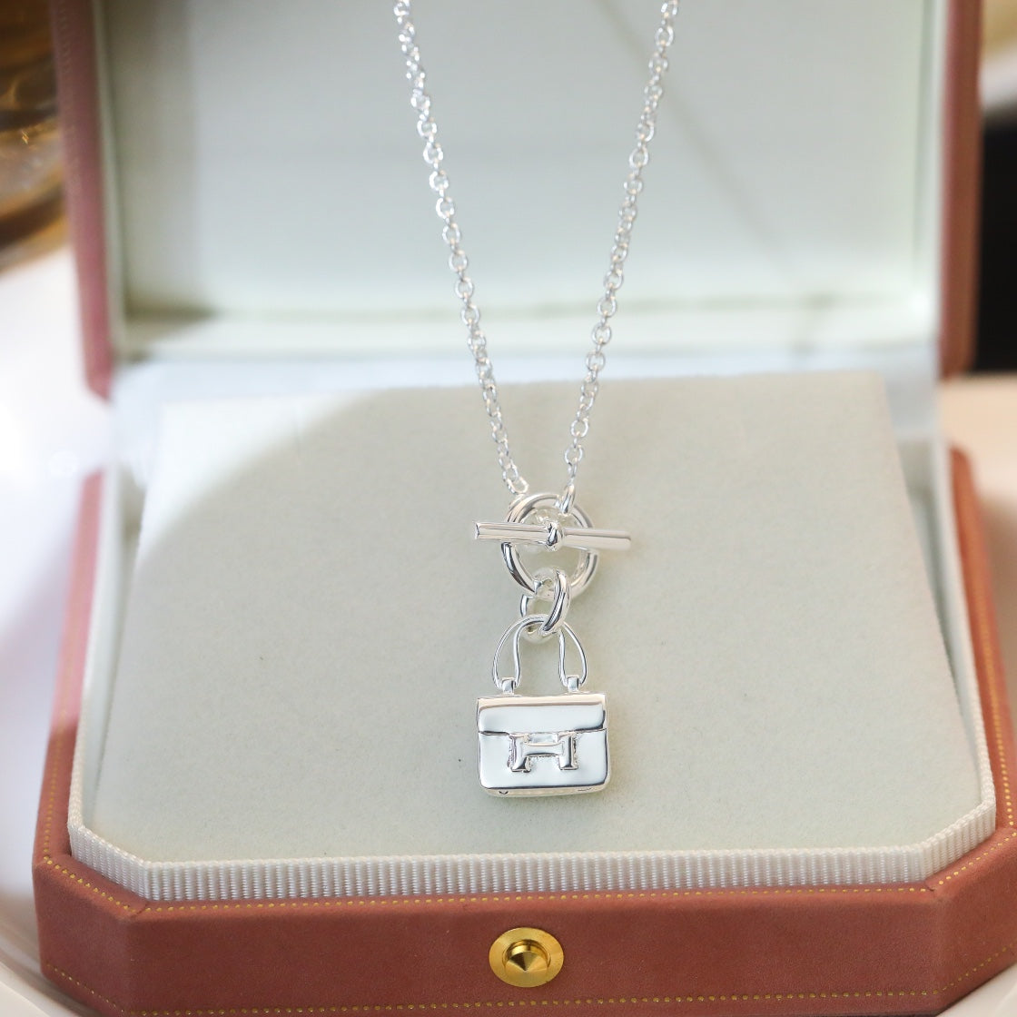 [Vicky]POP H PEDANT SILVER NECKLACE