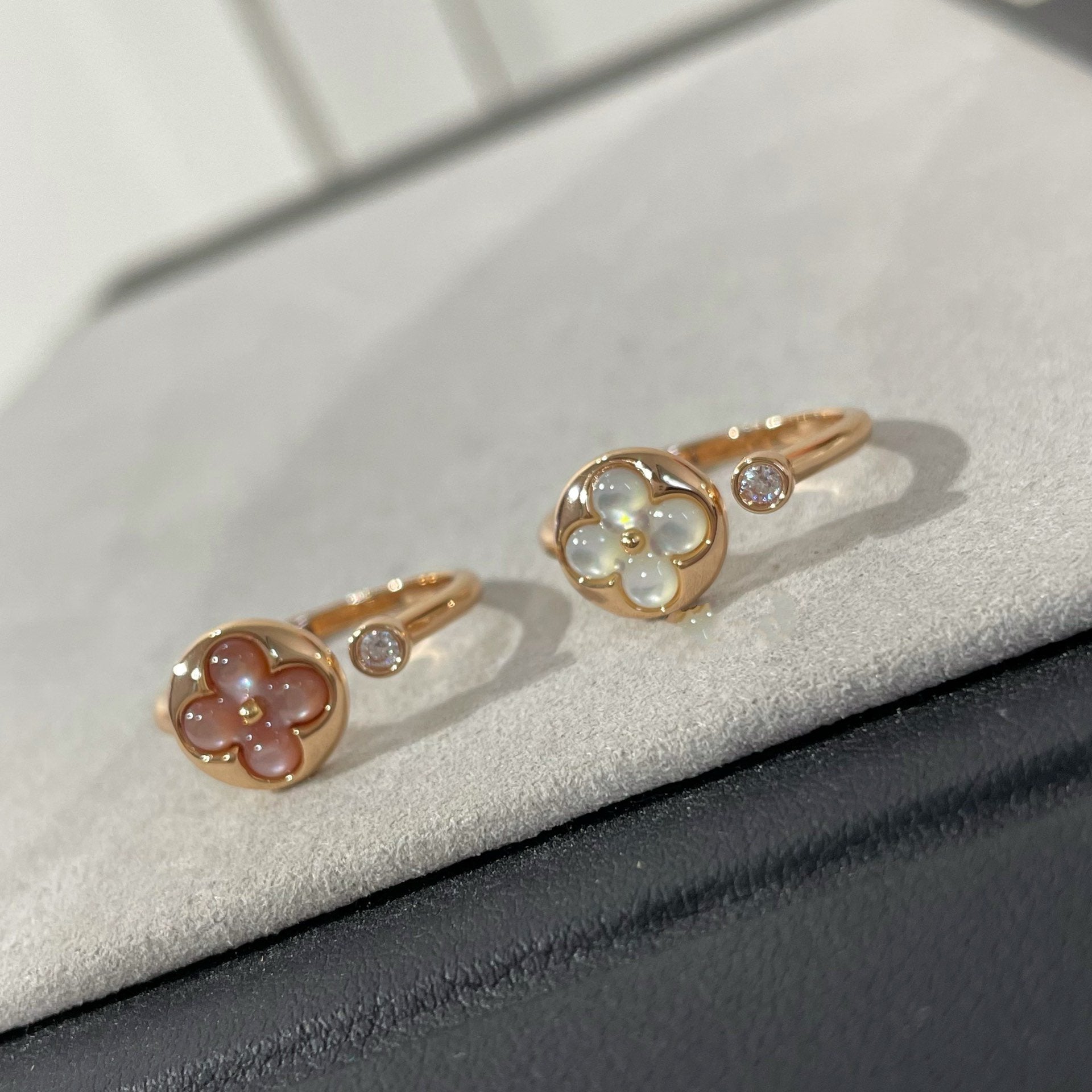 [Vicky]SUN 1 DIAMOND PINK MOP RING