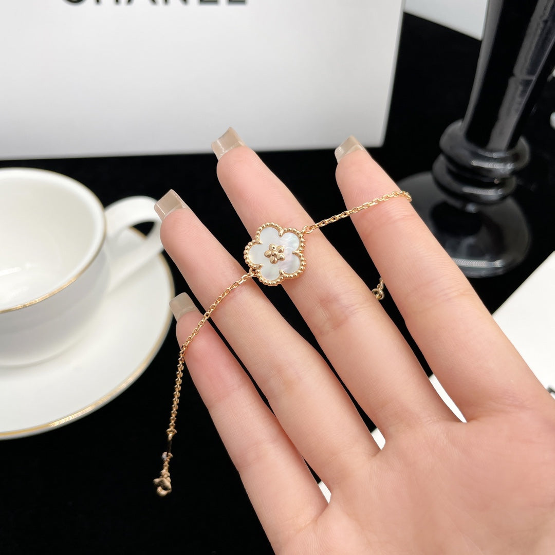 [Vicky]LUCKY SPRING ROSE GOLD MOP BRACELET