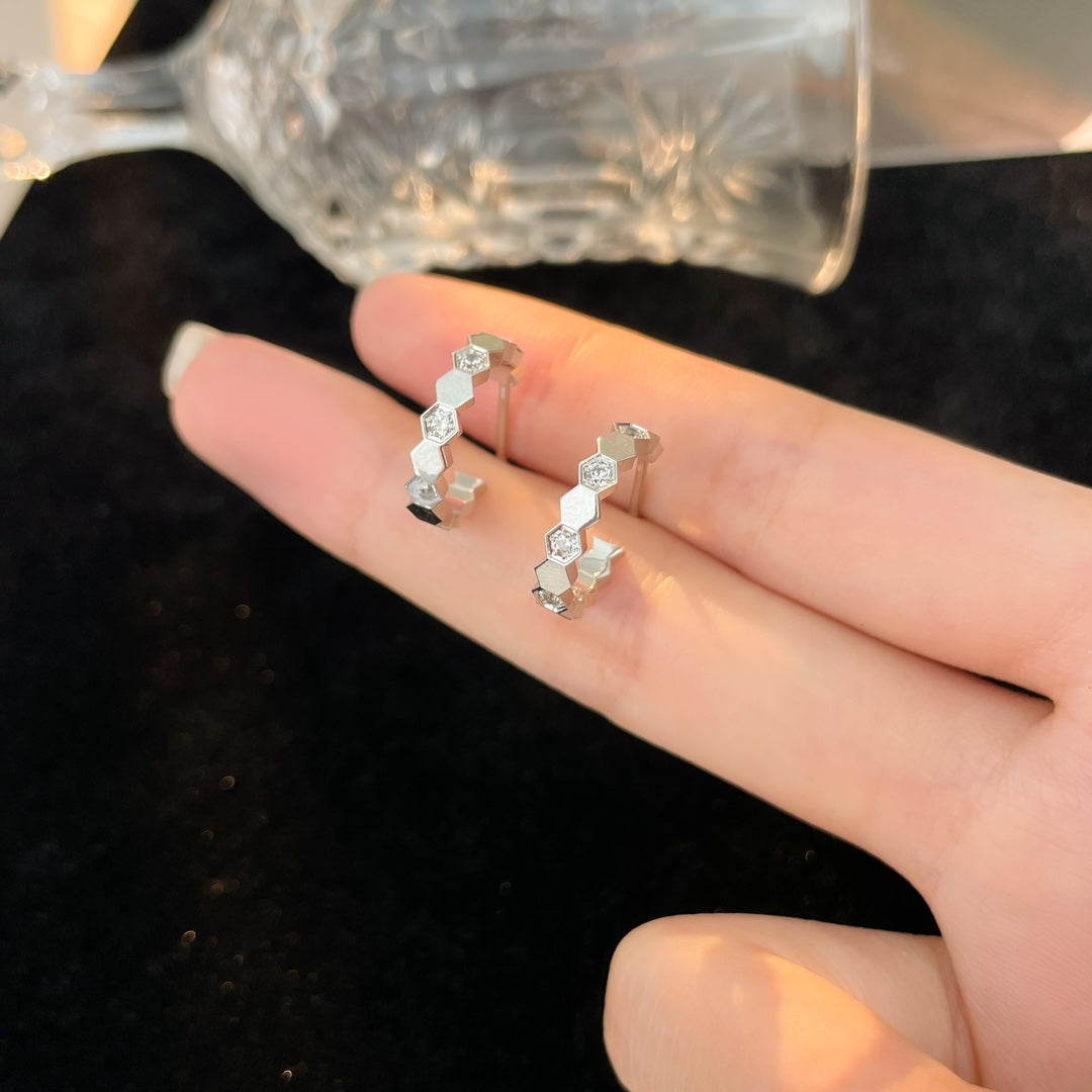 [Vicky]BEE LOVE DIAMOND HOOP EARRINGS