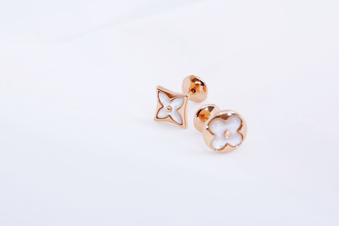 [Vicky]STAR AND SUN PINK GOLD MOP STUD EARRINGS