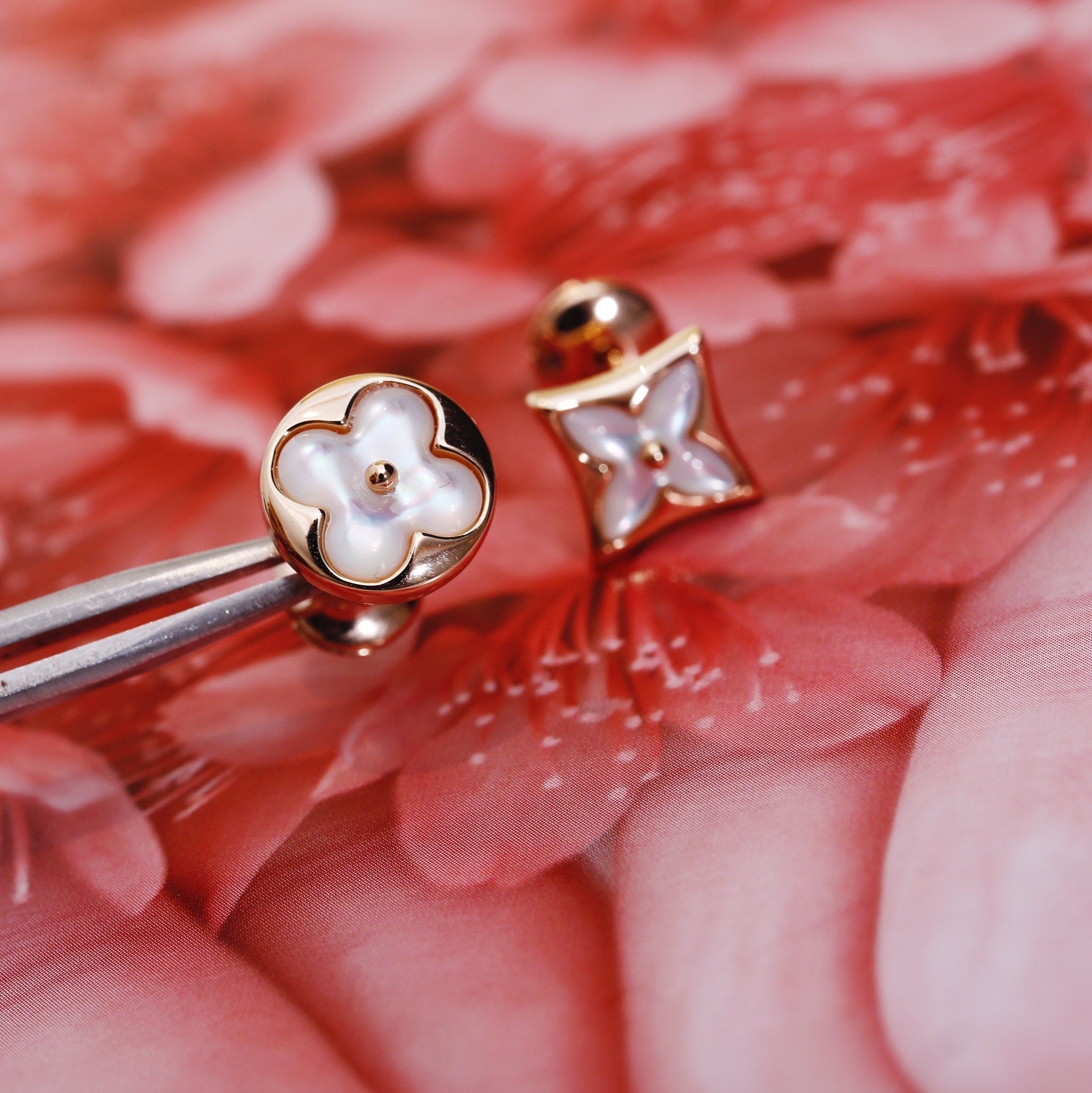 [Vicky]STAR AND SUN PINK GOLD MOP STUD EARRINGS