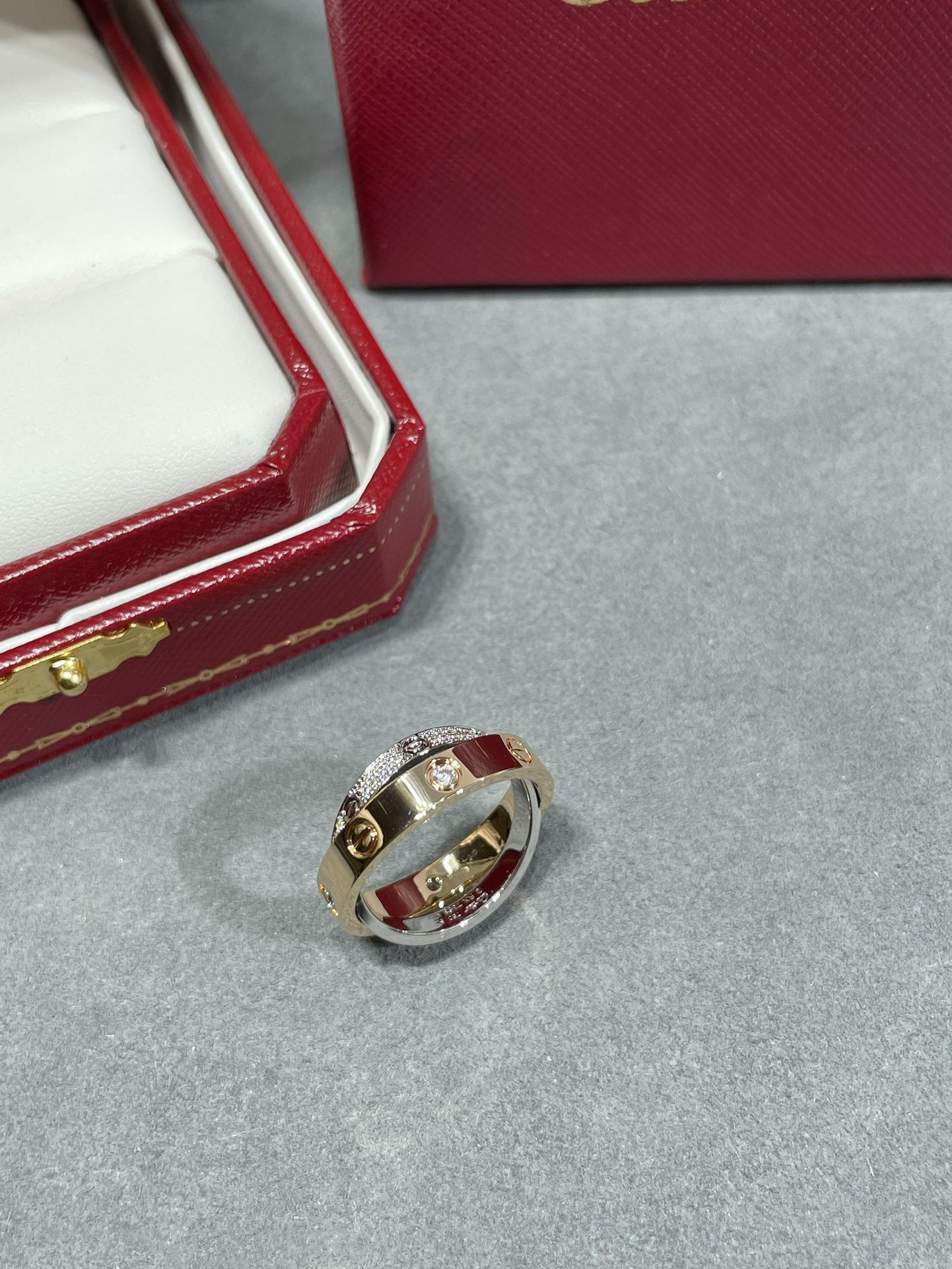 [Vicky]LOVE PINK GOLD SILVER DIAMOND DOUBLE RING