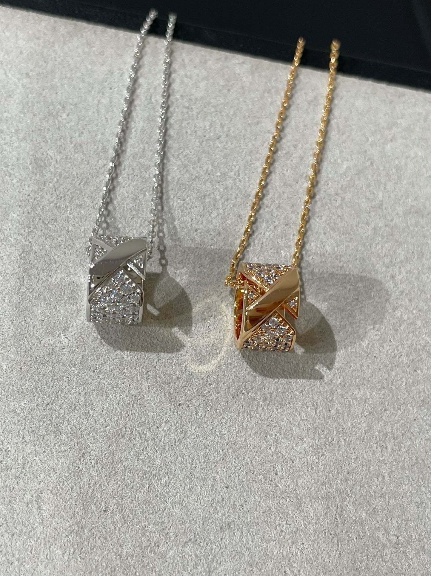 [Vicky]LIENS EVIDENCE DIAMOND PAVED NECKLACE