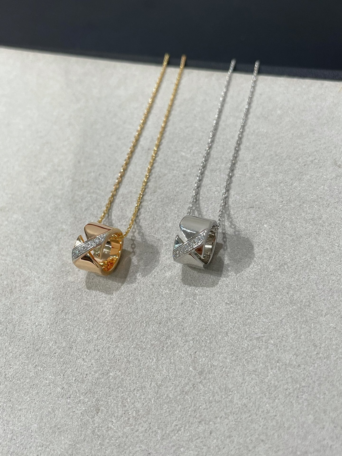 [Vicky]LIENS EVIDENCE DIAMOND NECKLACE