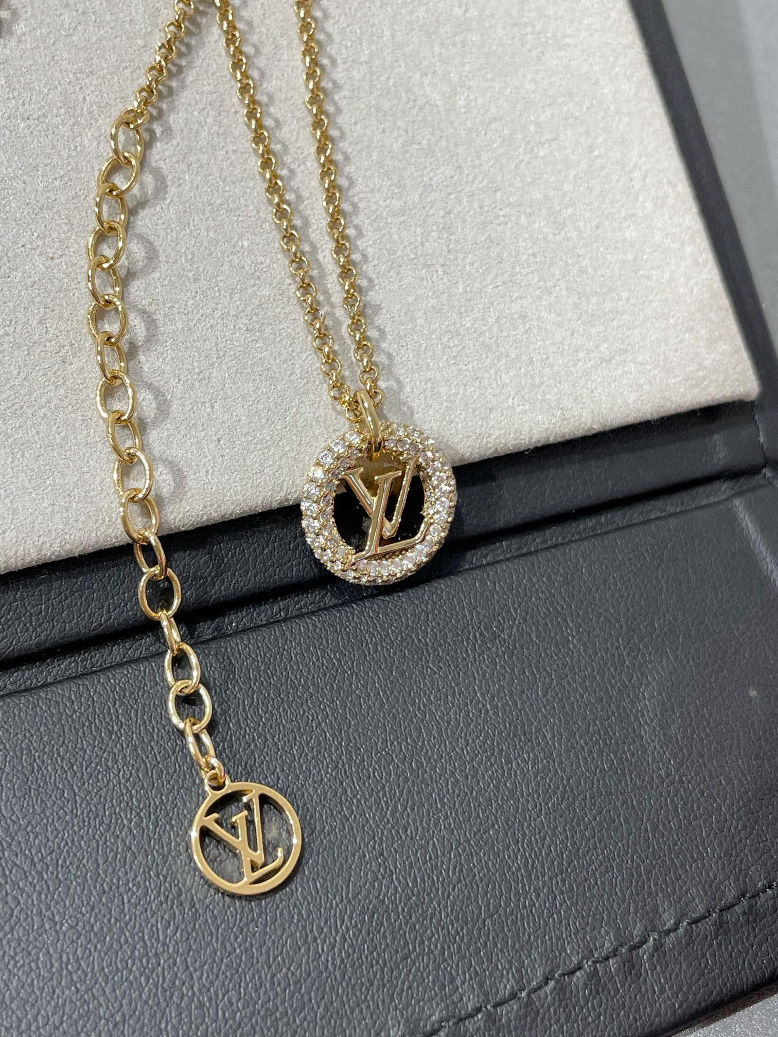 [Vicky]BY NIGHT DIAMOND PAVED NECKLACE