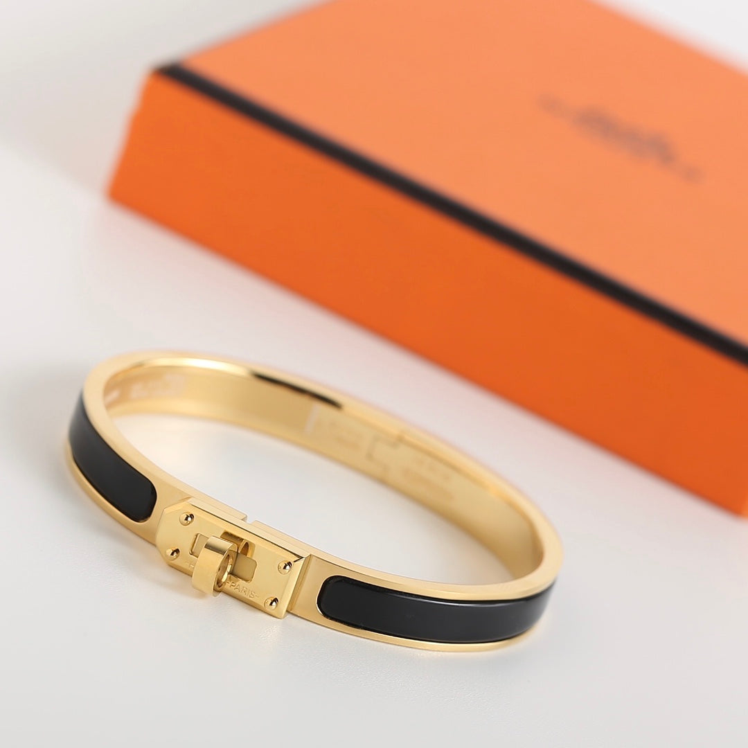 [Vicky]HM KELLY BLACK BRACELET