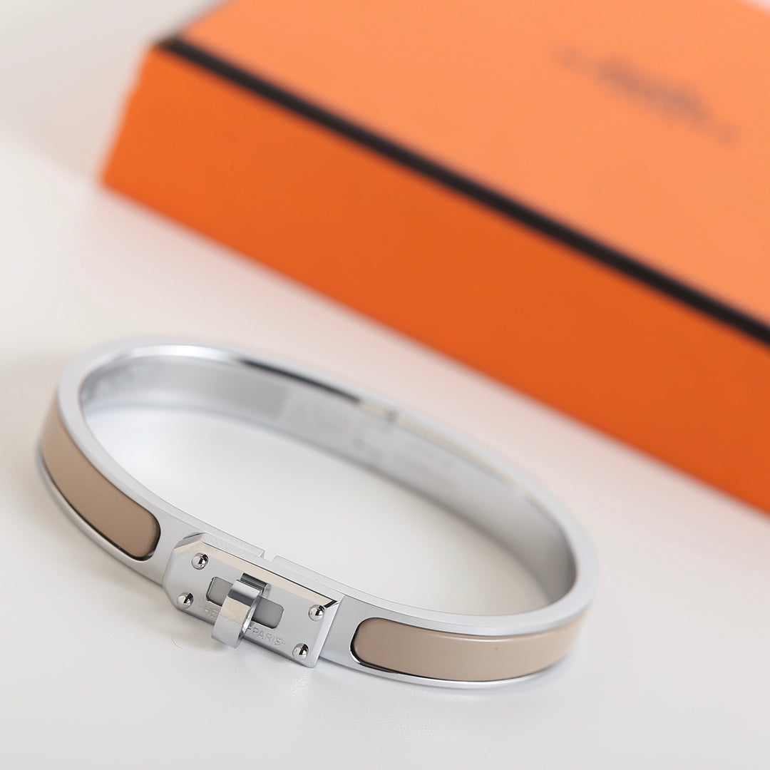 [Vicky]HM KELLY GREY BRACELET