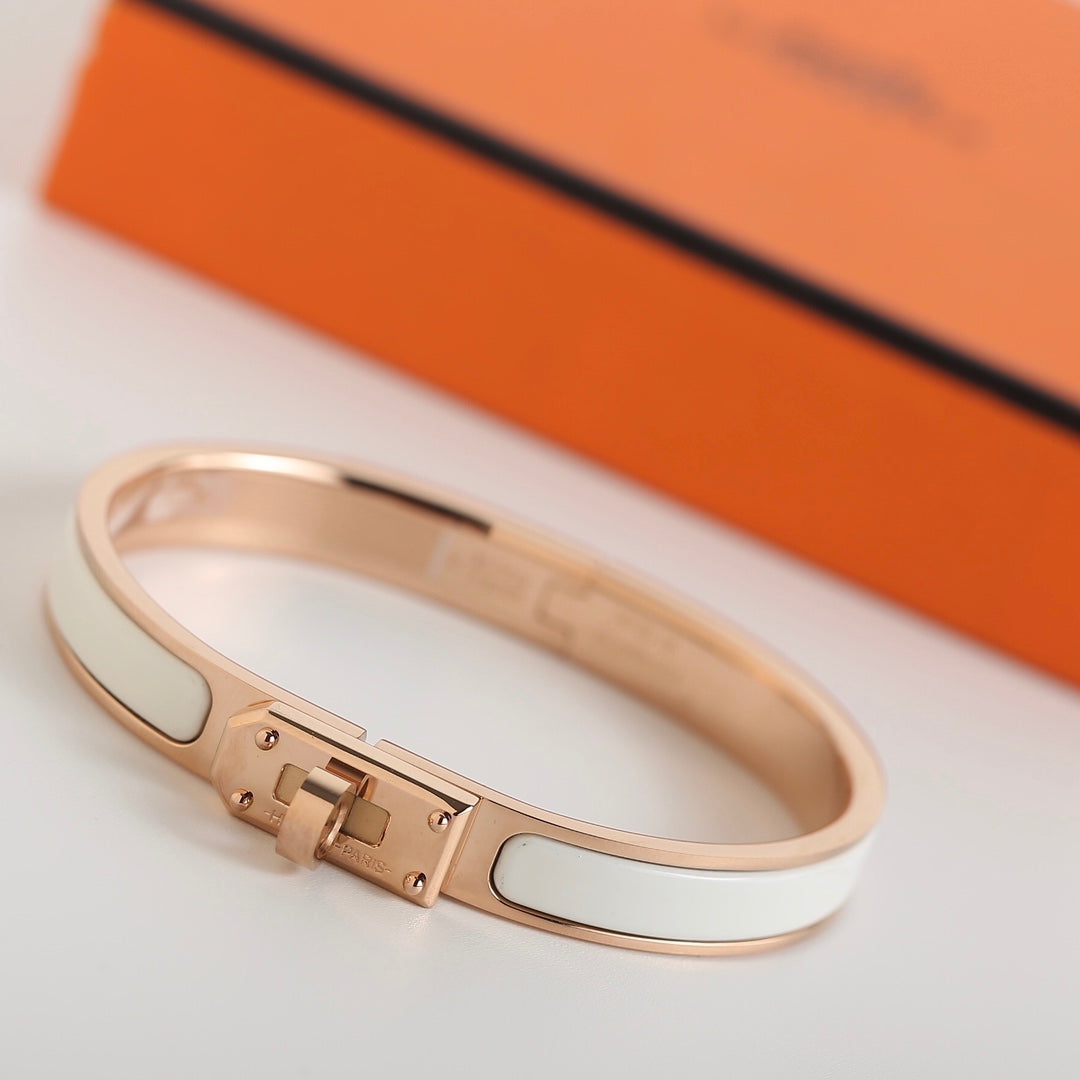 [Vicky]HM KELLY WHITE BRACELET