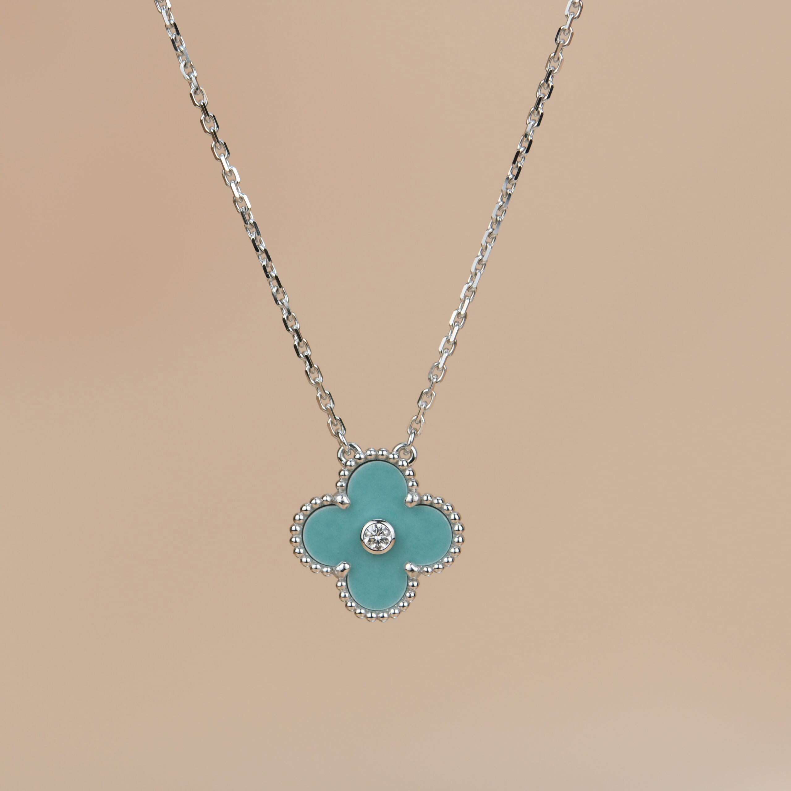 [Vicky]CLOVER 15MM DIAMOND SVRES PORCELAIN  NECKLACE SILVER