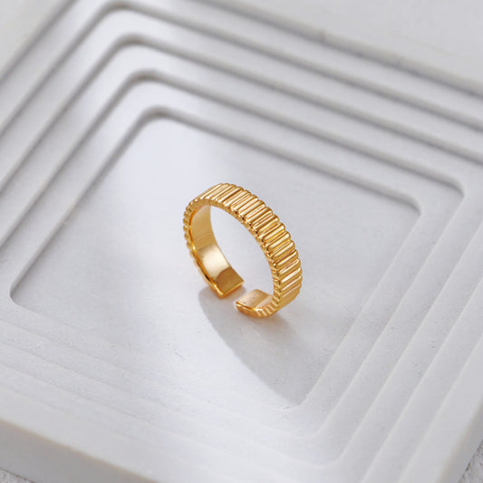 S925 Gold-Tone Ribbed Open Ring