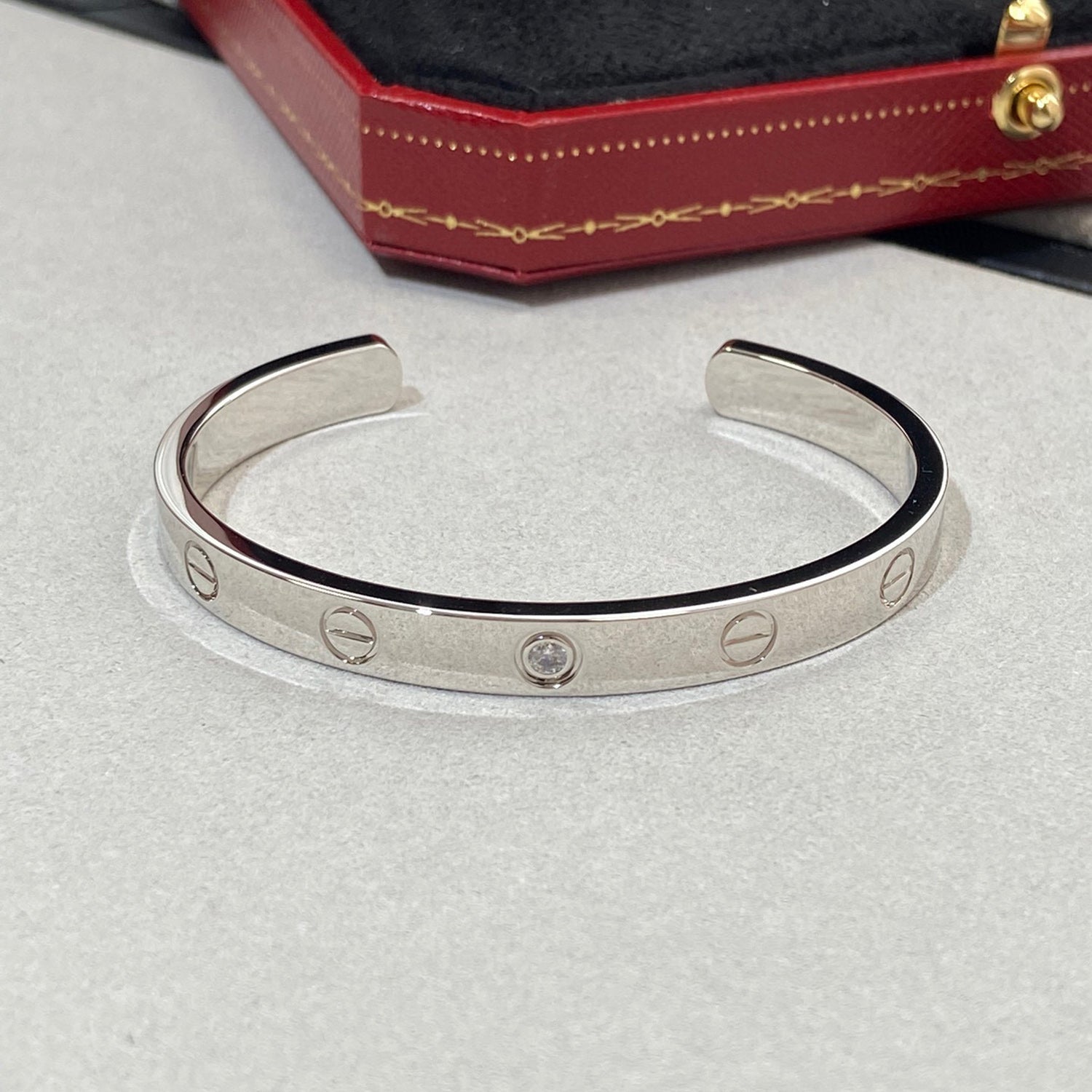 [Vicky]LOVE BRACELET 6.1MM 1 DIAMOND OPEN CUFF