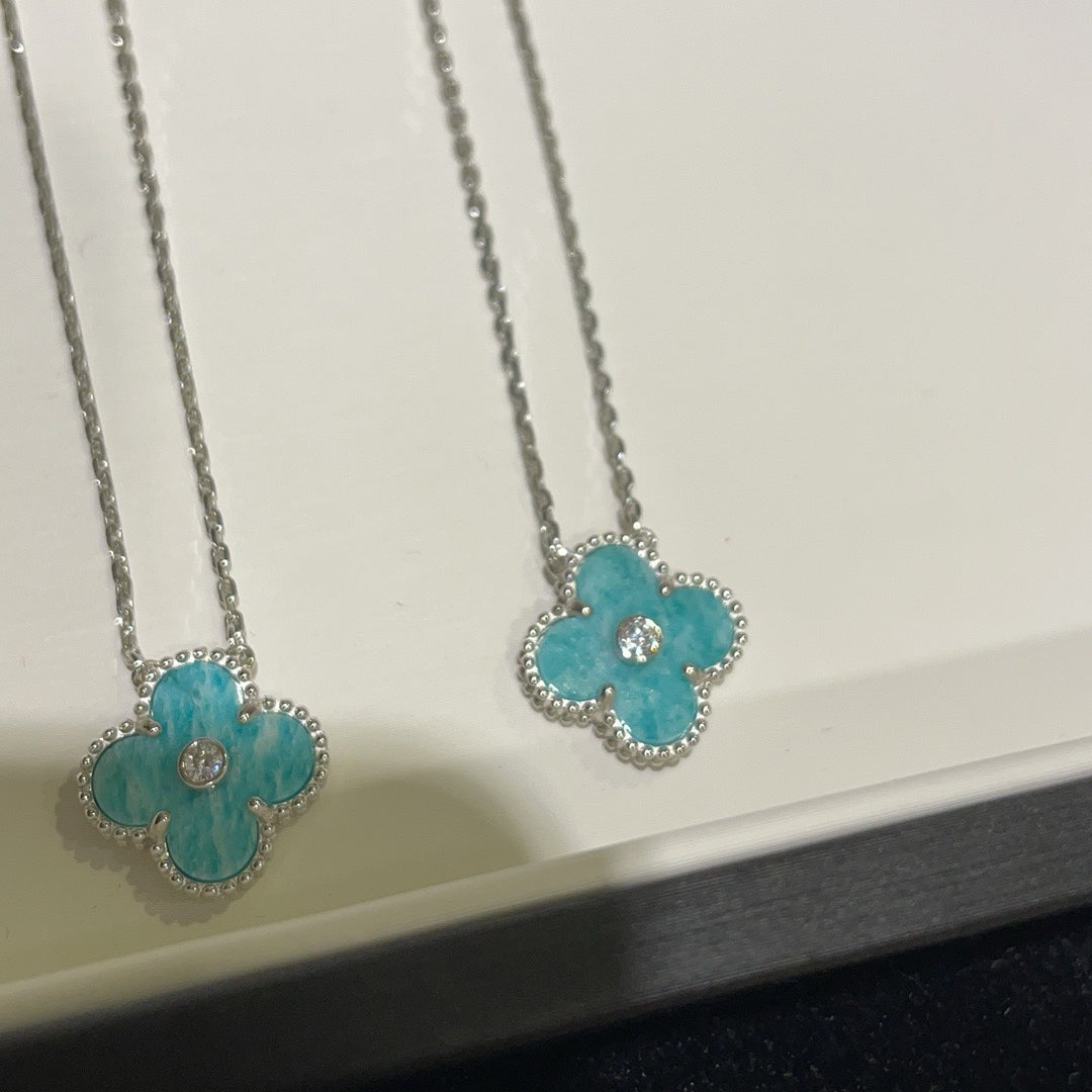 [Vicky]CLOVER 15MM DIAMOND SVRES PORCELAIN  NECKLACE SILVER