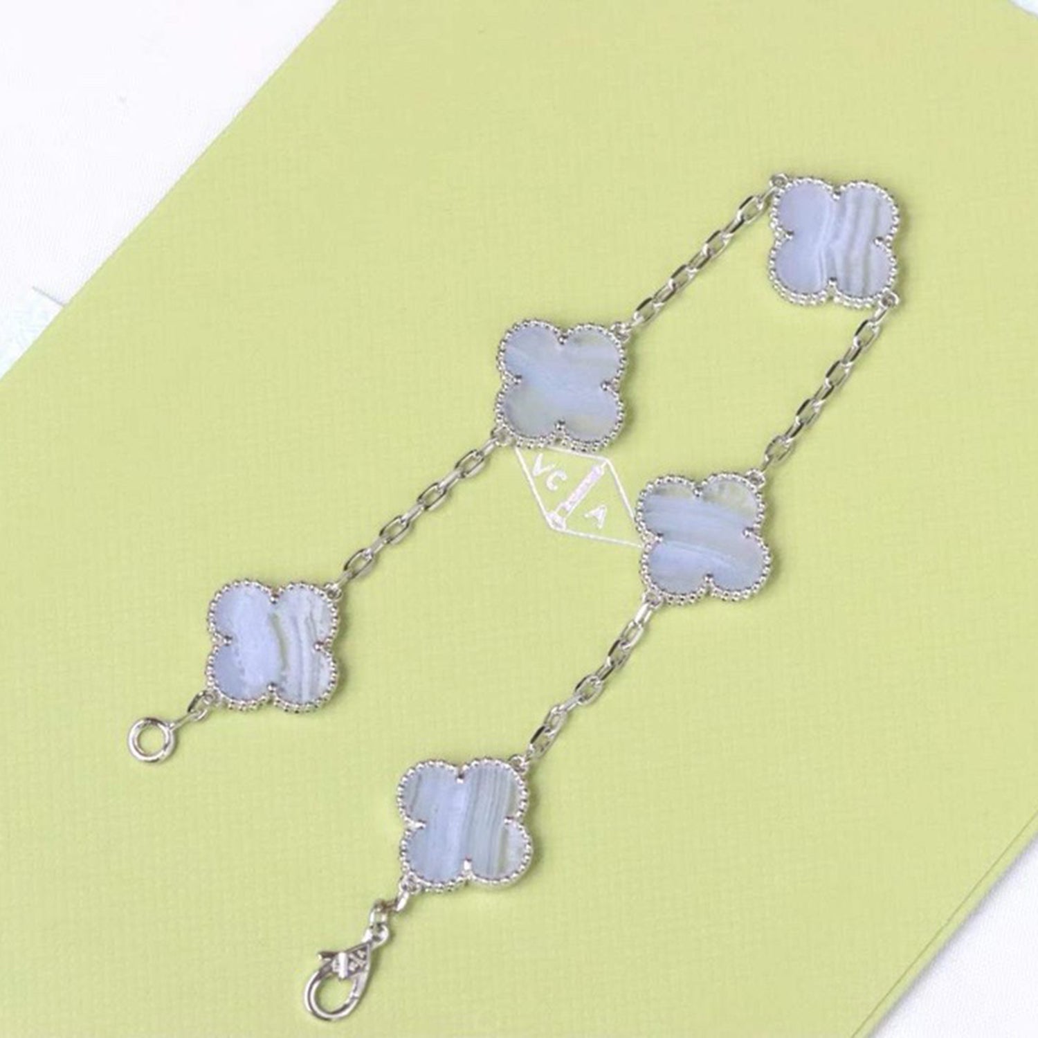 [Vicky]CLOVER  5 MOTIF PURPLE CHALCEDONY BRACELET SILVER