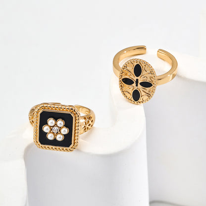 S925 Gold-Tone Square Black Onyx Ring with Pearl-Flower Center
