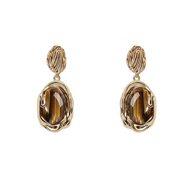 Retro Niche Luxurious Heart-Shaped Melanin-Inspired Color Palette Earring