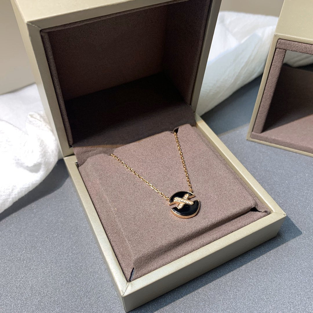 [Vicky]JEUX DE PINK GOLD DIAMOND NECKLACE