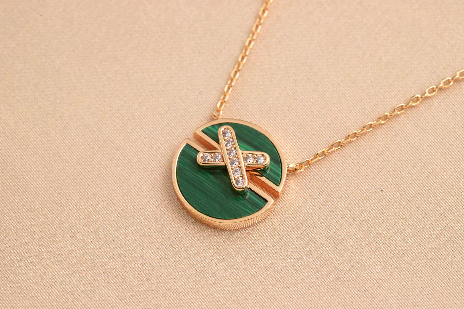 [Vicky]JEUX DE ROSE GOLD DIAMOND NECKLACE