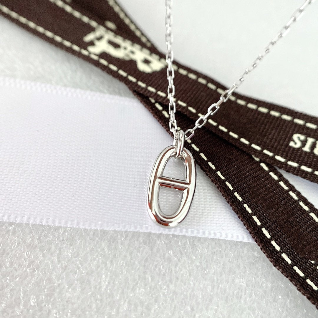 [Vicky]HM PIG NOSE NECKLACE