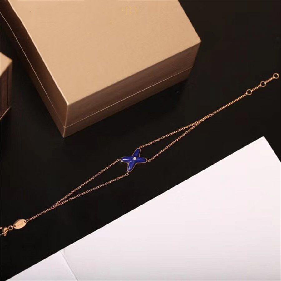 [Vicky]Hollow Design Four-Leaf Clover Flower Shape Ring