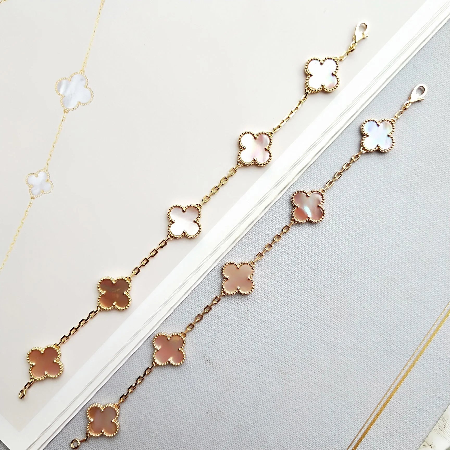 [Vicky]CLOVER 5 PINK MOP BRACELET