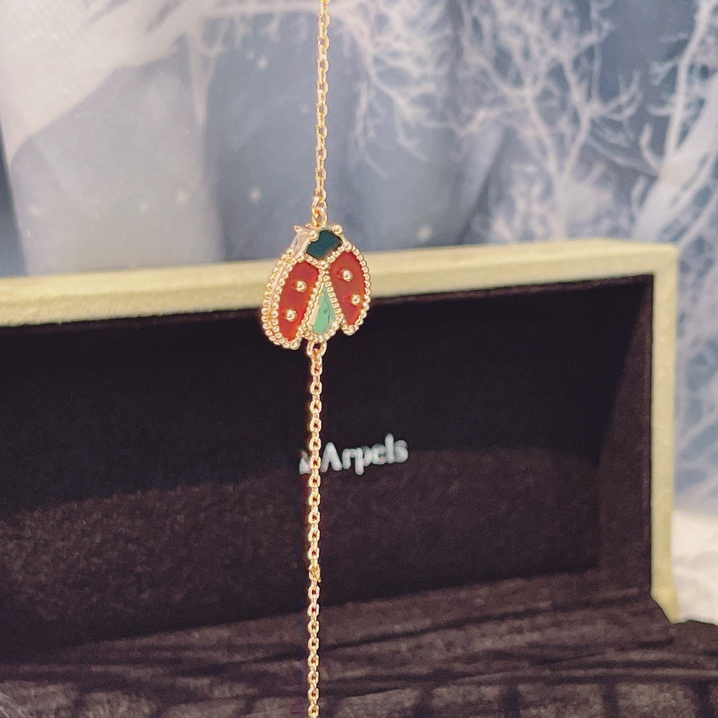 [Vicky]LUCKY SPRING 1 MOTIF PINK GOLD BRACELET